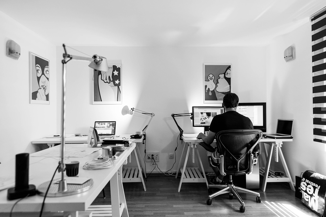 Les outils technologiques indispensables pour gérer votre entreprise