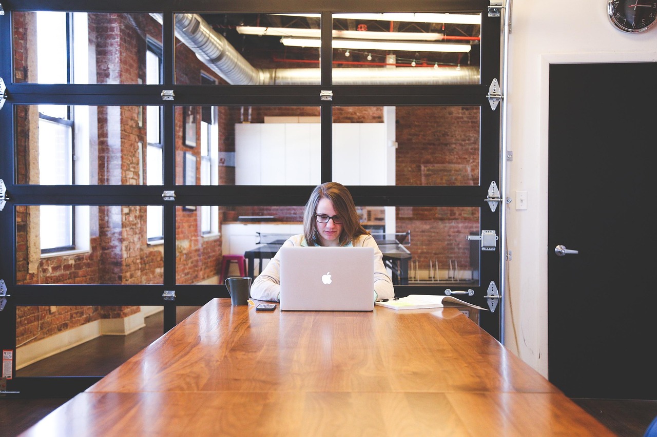 découvrez des stratégies de marketing abordables pour développer votre entreprise sans dépasser votre budget. astuces et conseils pour maximiser vos résultats à moindre coût.